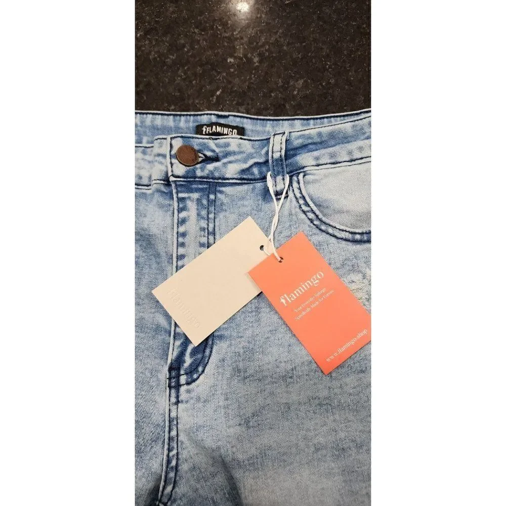 Flamingo NWT Raw Hem Distressed Skinny Mid Rise Crop Jeans in Large